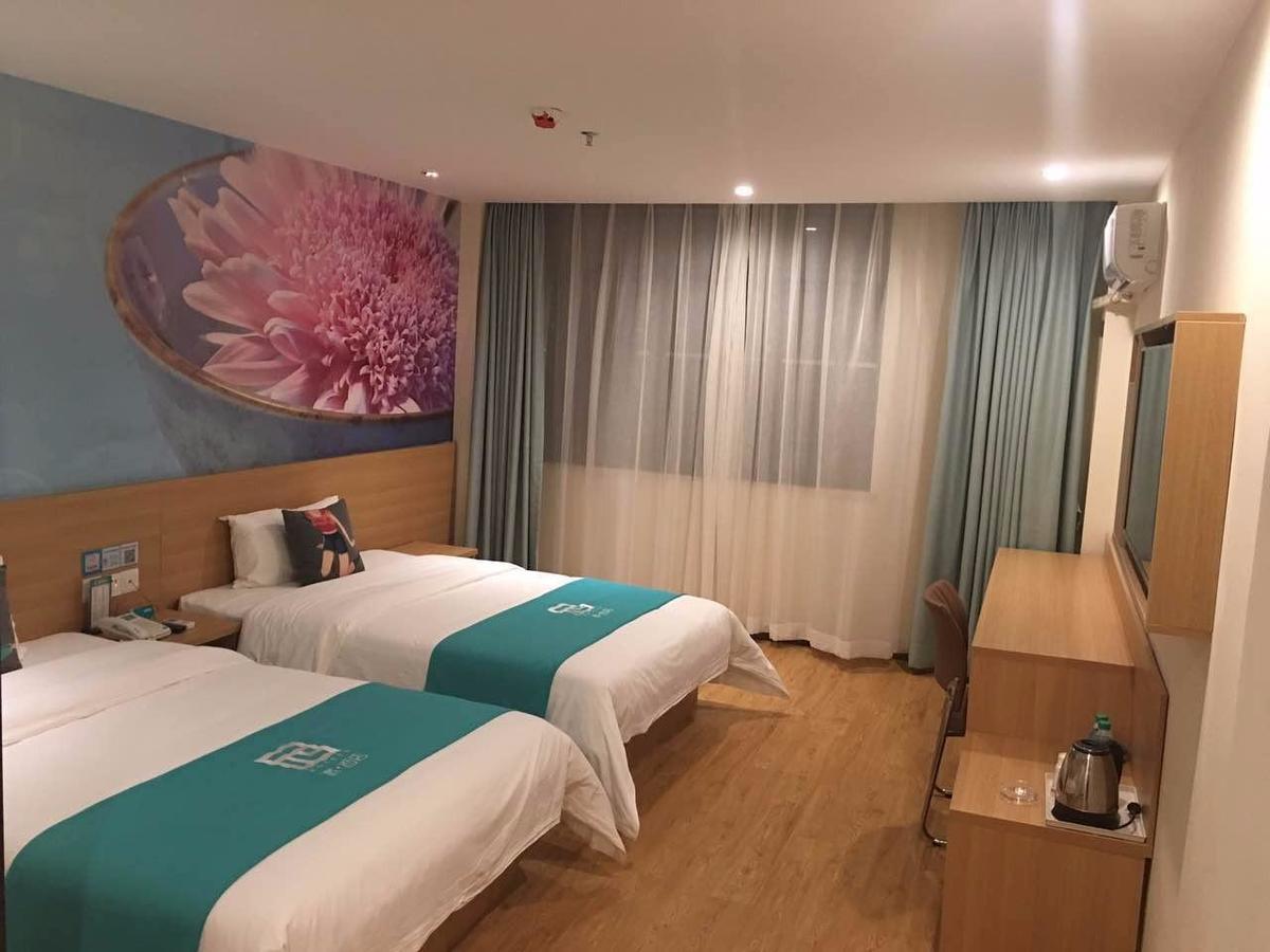Pai Hotel Zhanjiang Xuwen Exterior foto