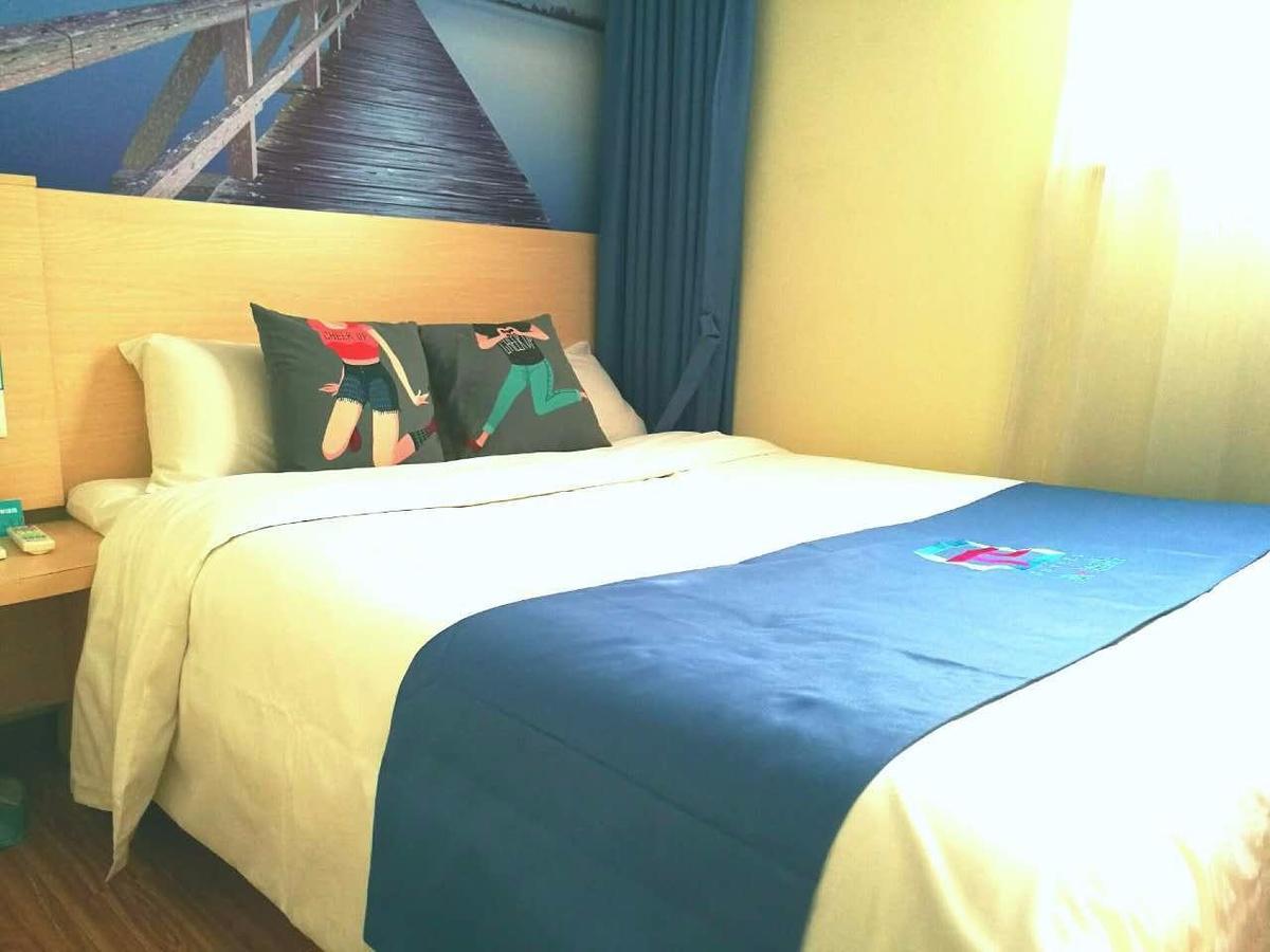 Pai Hotel Zhanjiang Xuwen Exterior foto